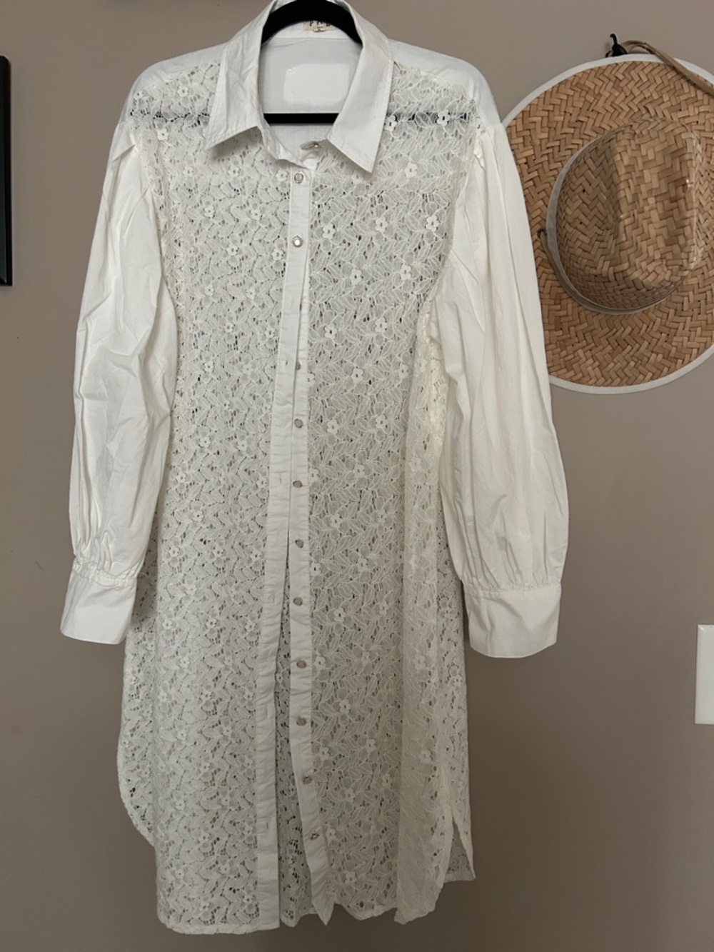 POL White Lace Button-Front Long Sleeve Long Shacket
